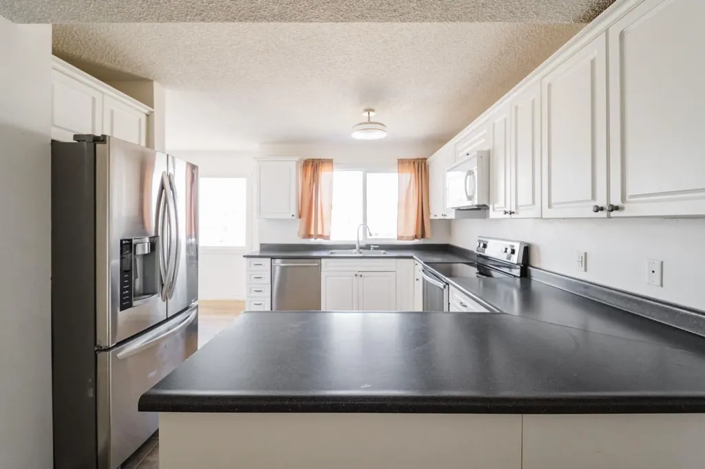 118 Wylie Place Fort Mcmurray AB T9H 4R4