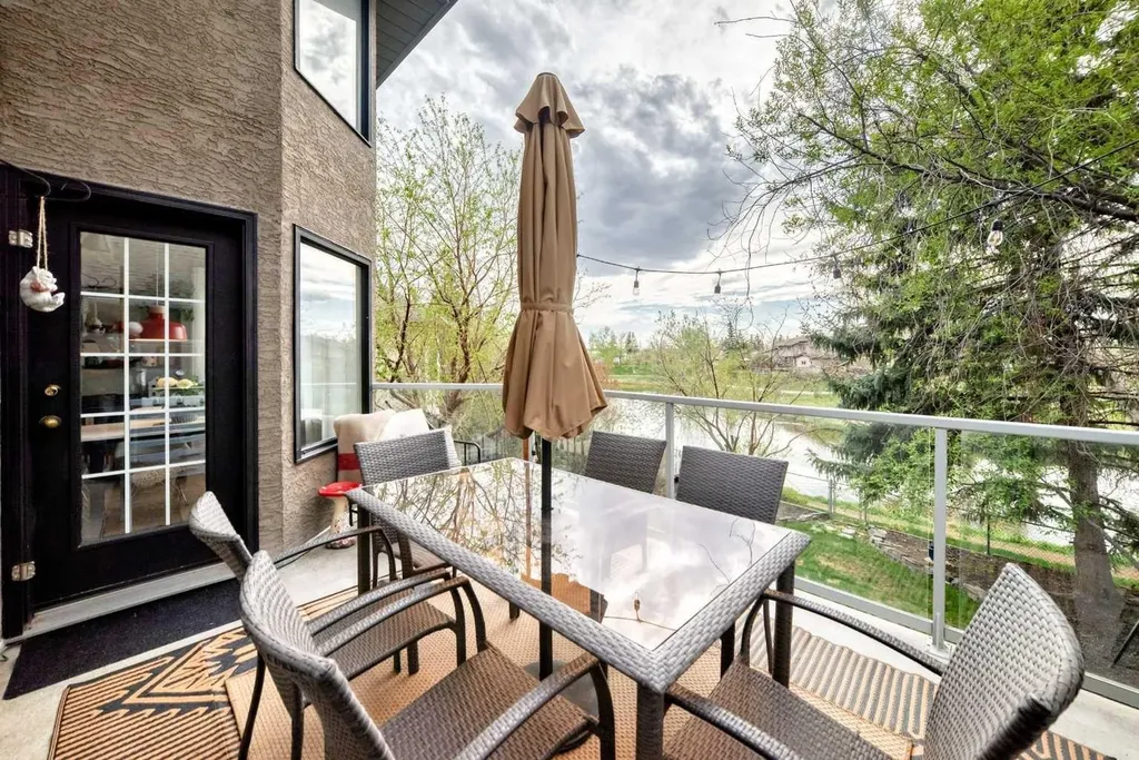 292 Waterstone Crescent SE Airdrie AB T4B 2G1