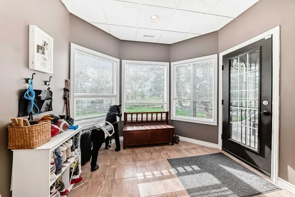 292 Waterstone Crescent SE Airdrie AB T4B 2G1