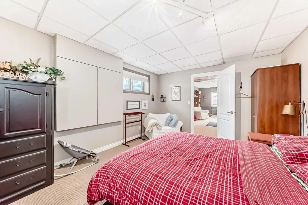 292 Waterstone Crescent SE Airdrie AB T4B 2G1