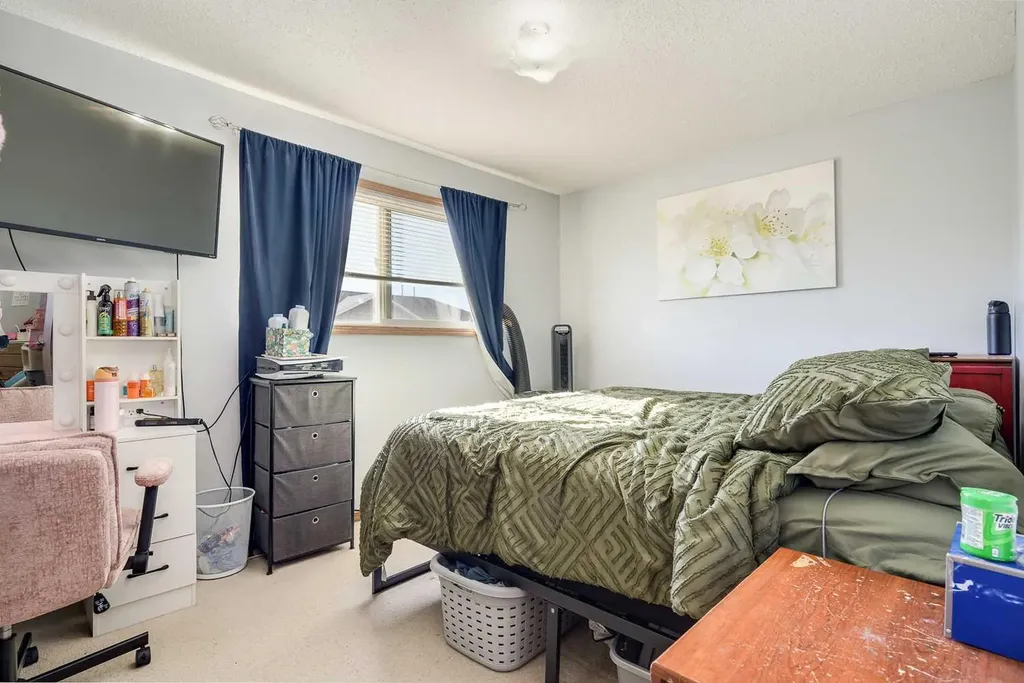 100 Jordan Parkway Red Deer AB T4P 0B6