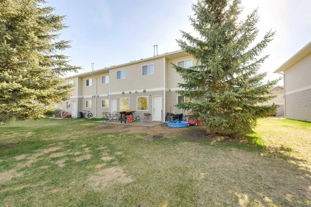 100 Jordan Parkway Red Deer AB T4P 0B6