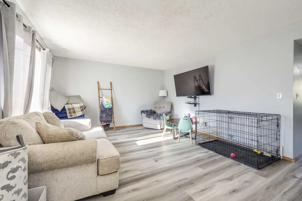 100 Jordan Parkway Red Deer AB T4P 0B6