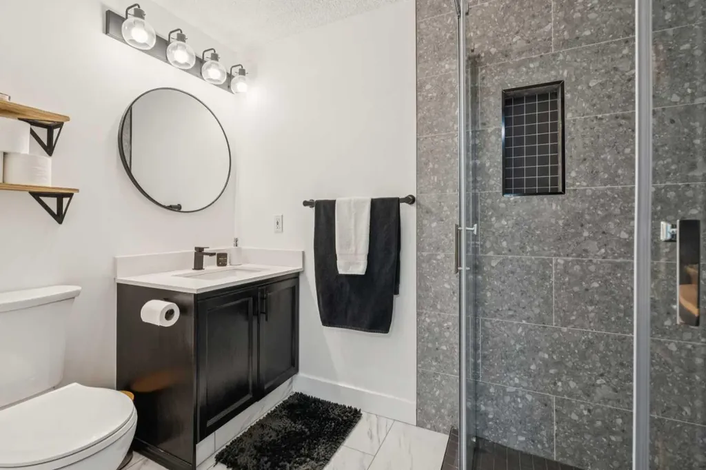 194 Martinglen Way NE Calgary AB T3J 3L1