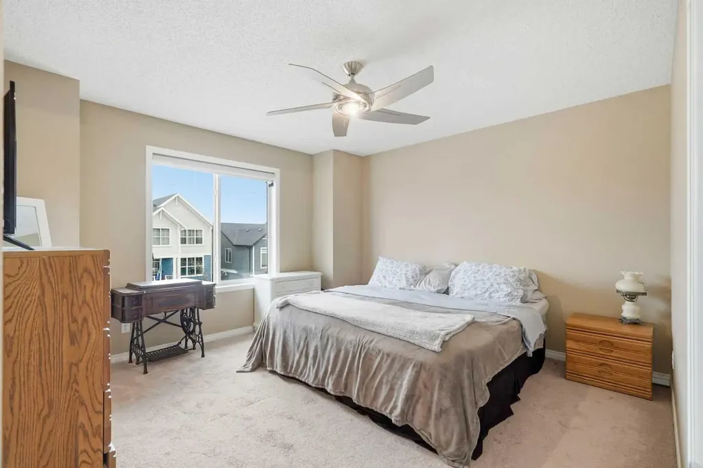 383 Fireside Place Cochrane AB T4C 0R5