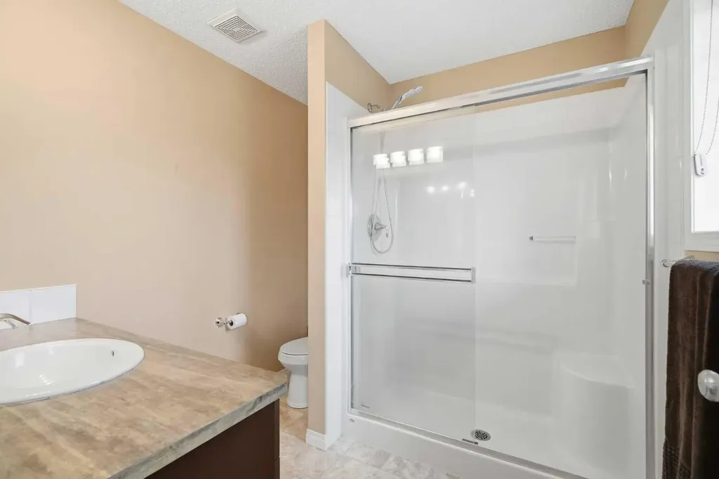 383 Fireside Place Cochrane AB T4C 0R5