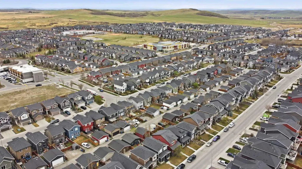 383 Fireside Place Cochrane AB T4C 0R5