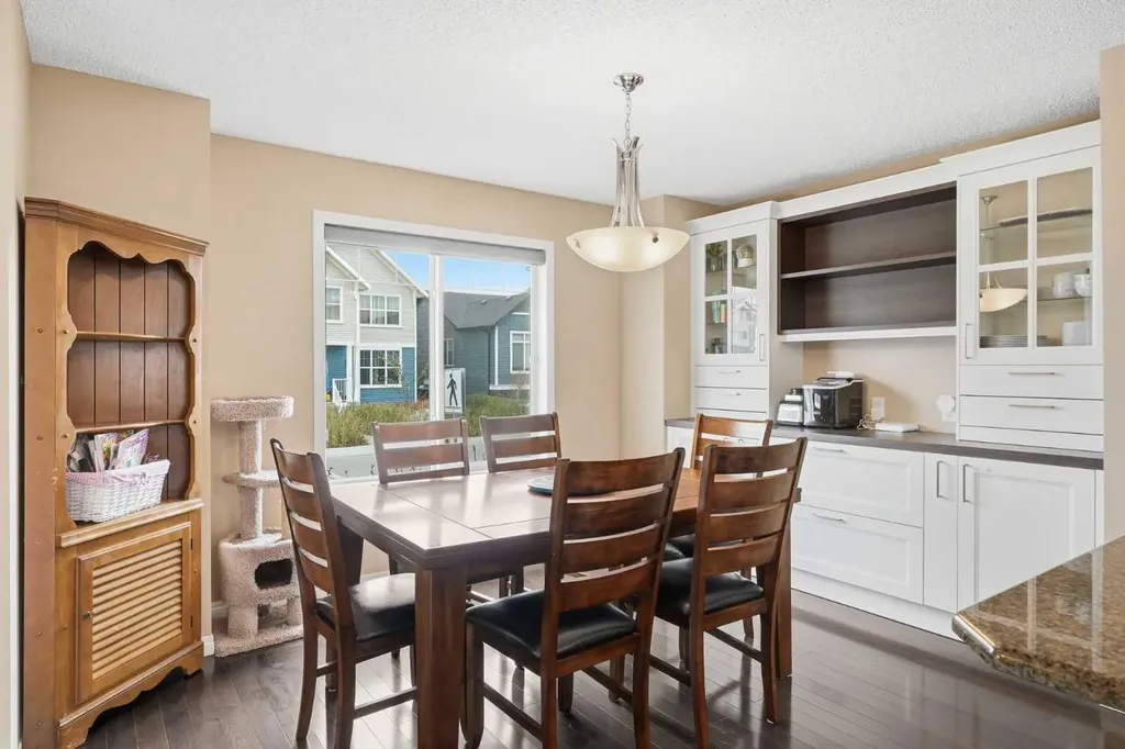 383 Fireside Place Cochrane AB T4C 0R5