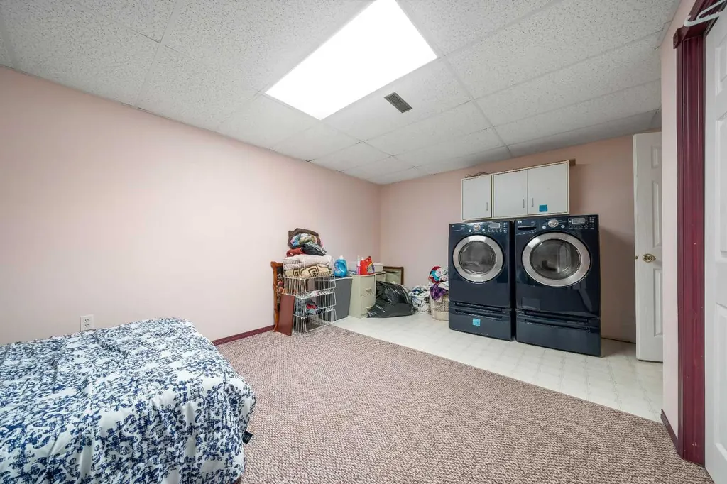 5205 55 Street Taber AB T1G 1M6