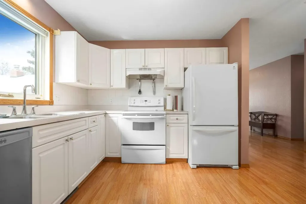 5205 55 Street Taber AB T1G 1M6