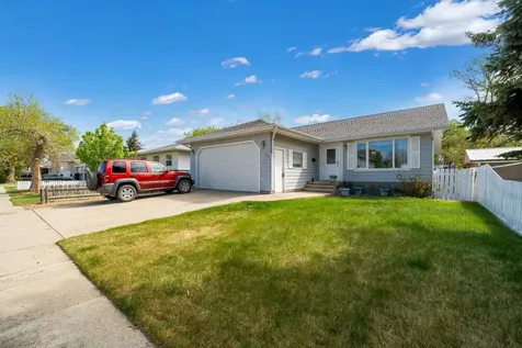 5205 55 Street Taber AB T1G 1M6
