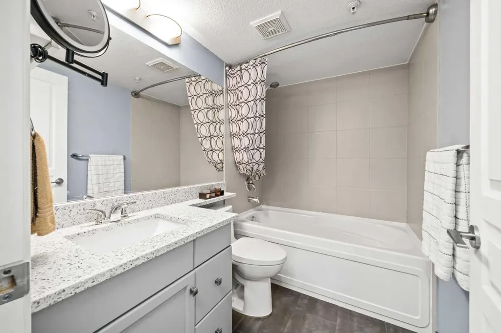 30 Cranfield Link SE Calgary AB T3M0C4