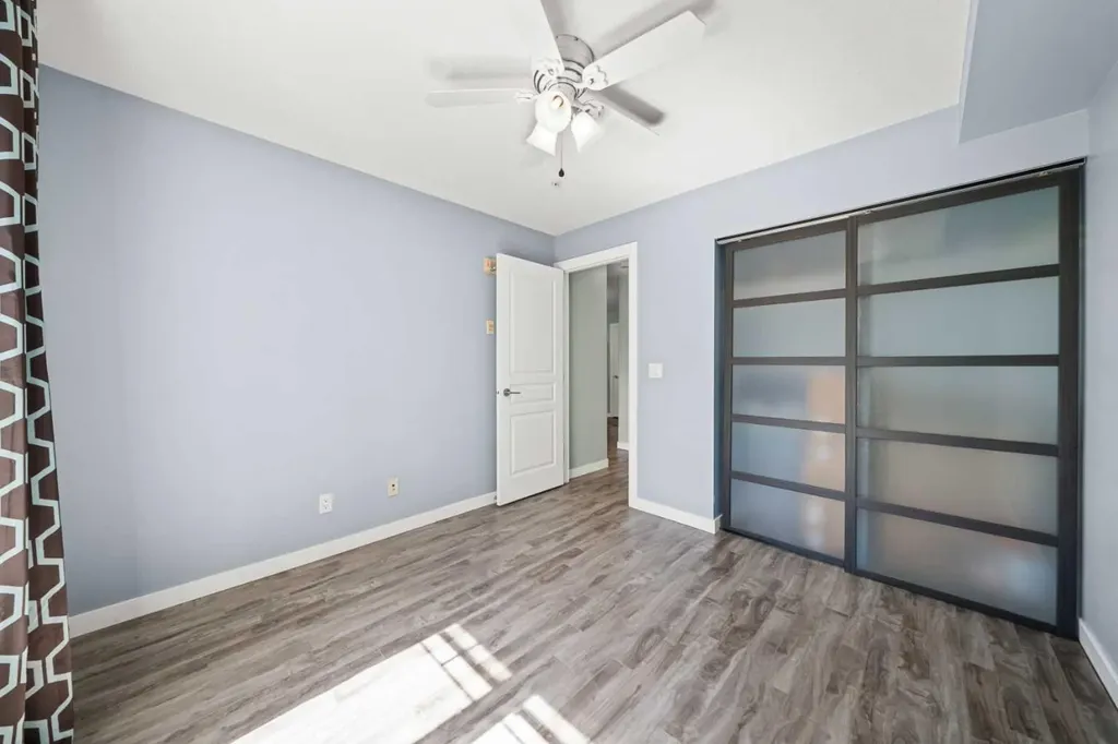 30 Cranfield Link SE Calgary AB T3M0C4