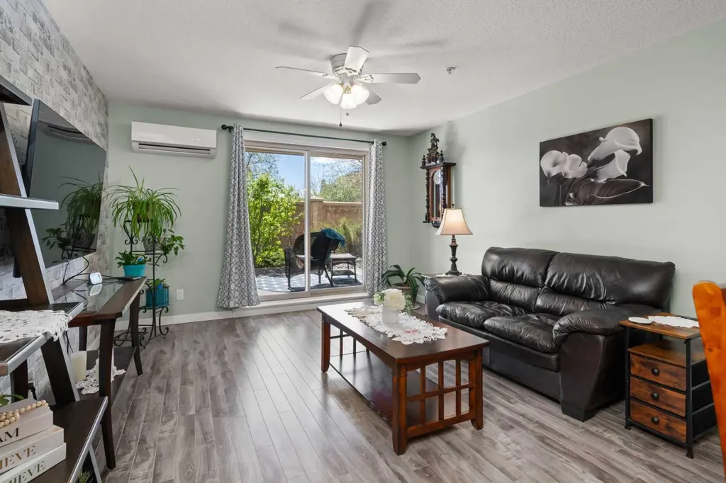 30 Cranfield Link SE Calgary AB T3M0C4