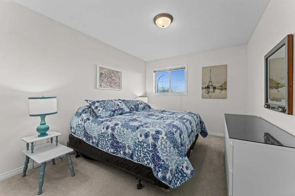 199 Adams Close Red Deer AB T4R 3C8