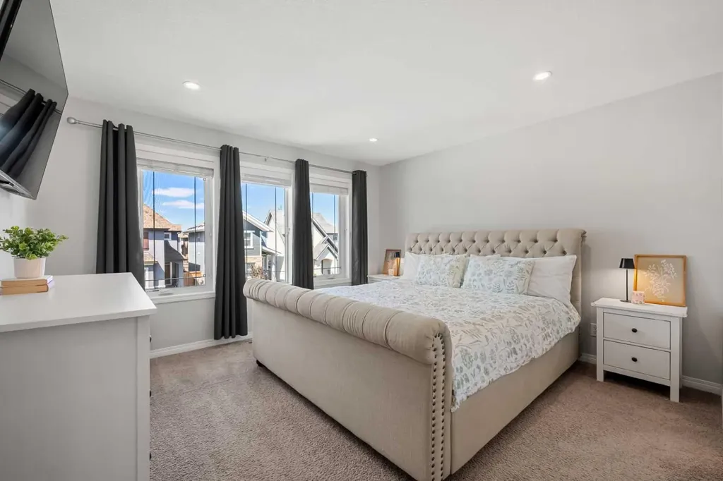 393 Marquis Heights SE Calgary AB T3M 2A7
