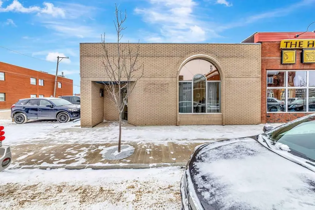 4921/4925 50 Street Lloydminster SK S9V 0N1