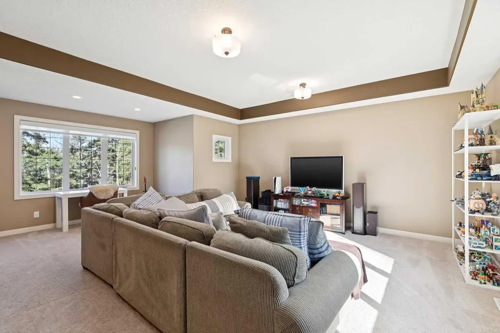 307 Hawk's Nest Hollow Rural Foothills County AB T0L 1W0
