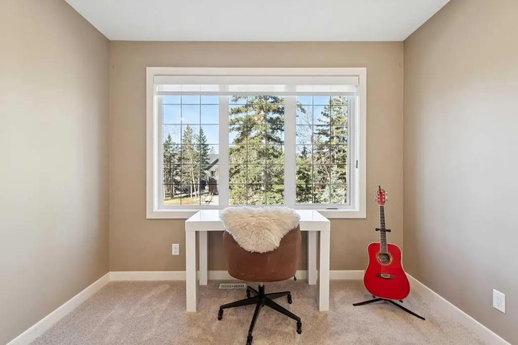 307 Hawk's Nest Hollow Rural Foothills County AB T0L 1W0