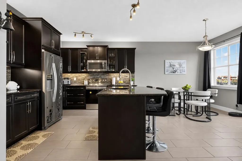 129 Windford Park SW Airdrie AB T4B 4E6