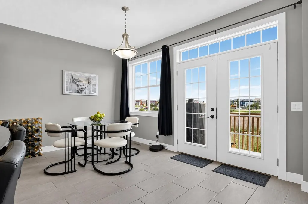 129 Windford Park SW Airdrie AB T4B 4E6