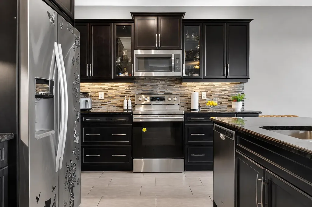 129 Windford Park SW Airdrie AB T4B 4E6