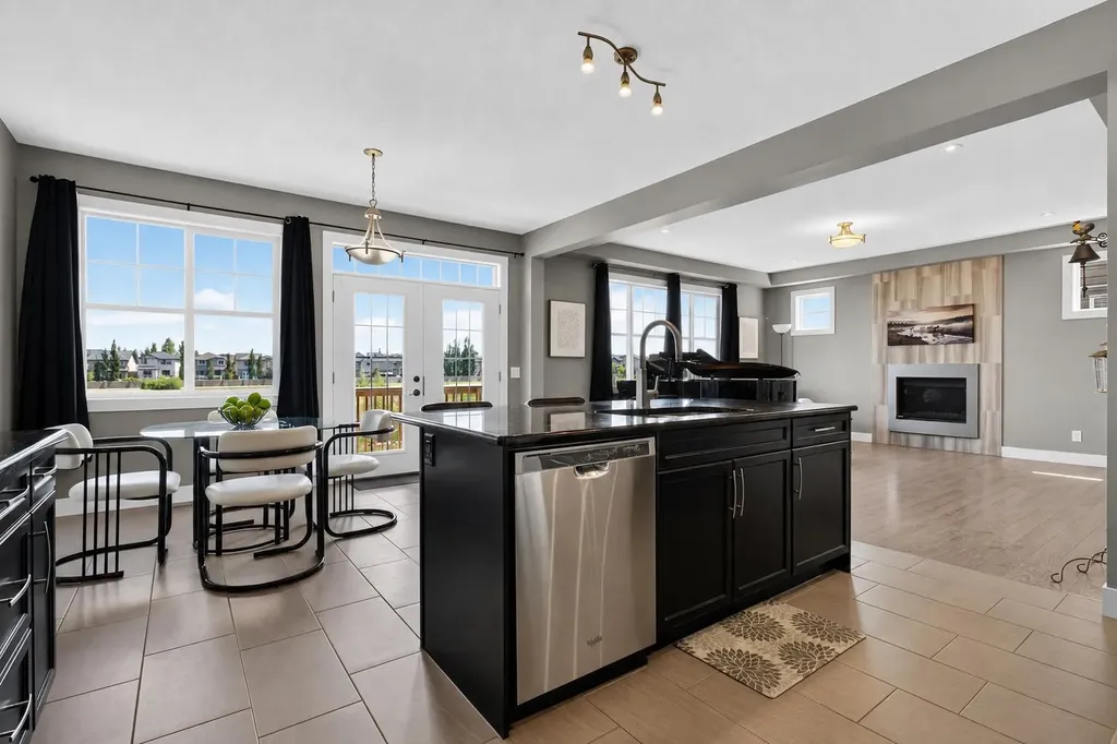 129 Windford Park SW Airdrie AB T4B 4E6