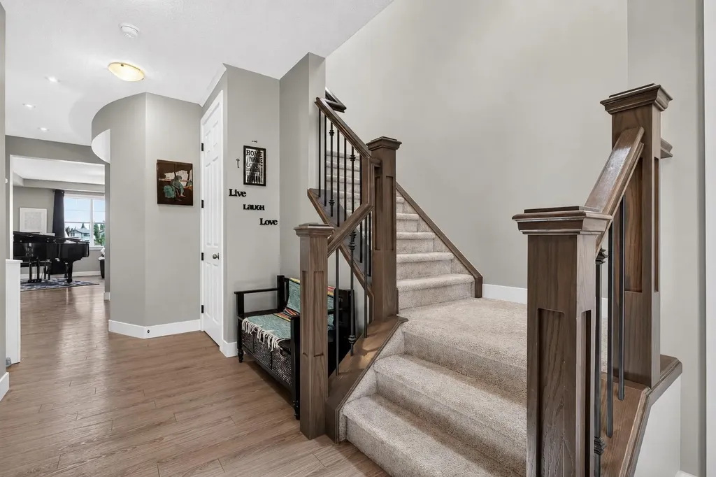 129 Windford Park SW Airdrie AB T4B 4E6
