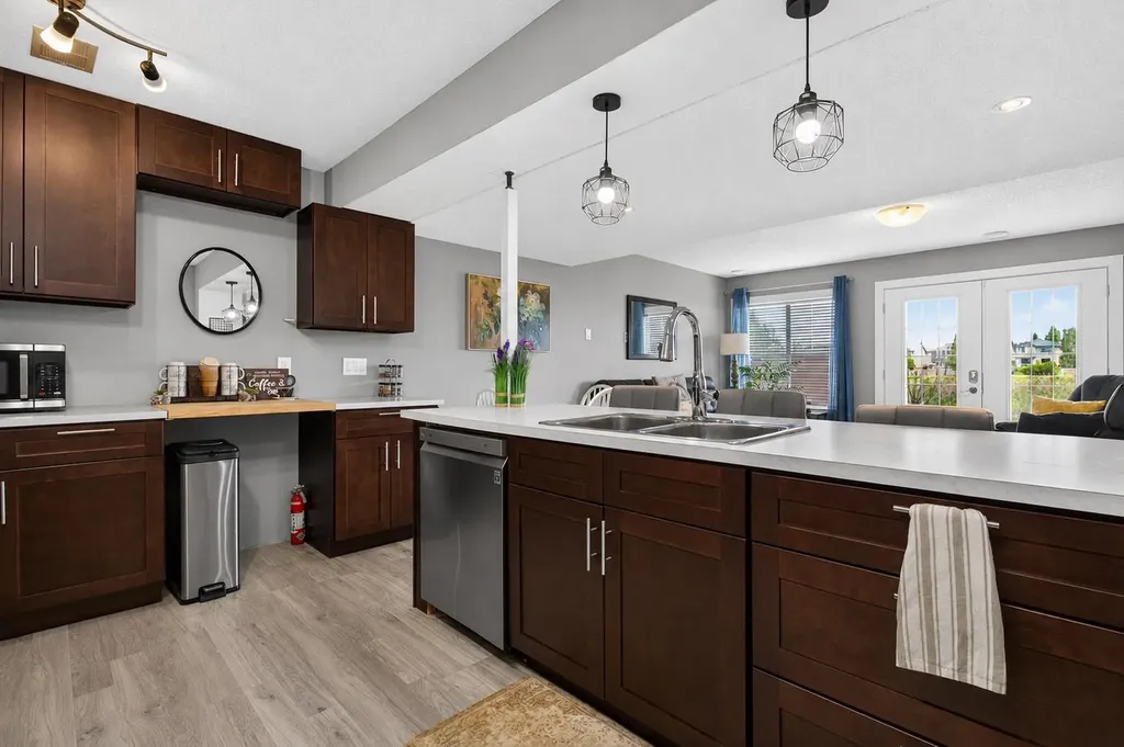 129 Windford Park SW Airdrie AB T4B 4E6