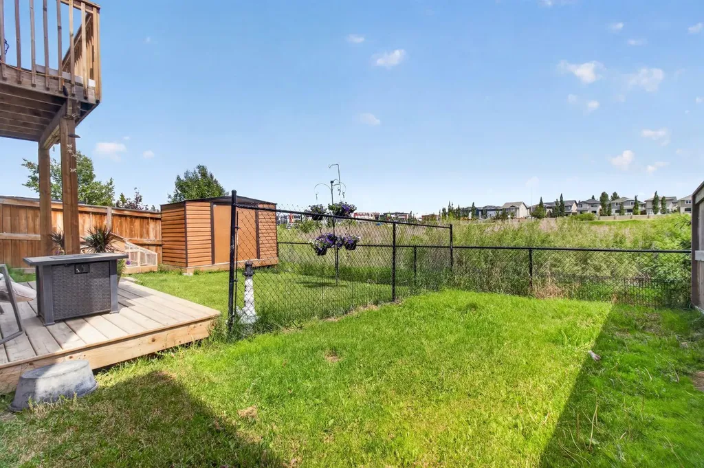 129 Windford Park SW Airdrie AB T4B 4E6