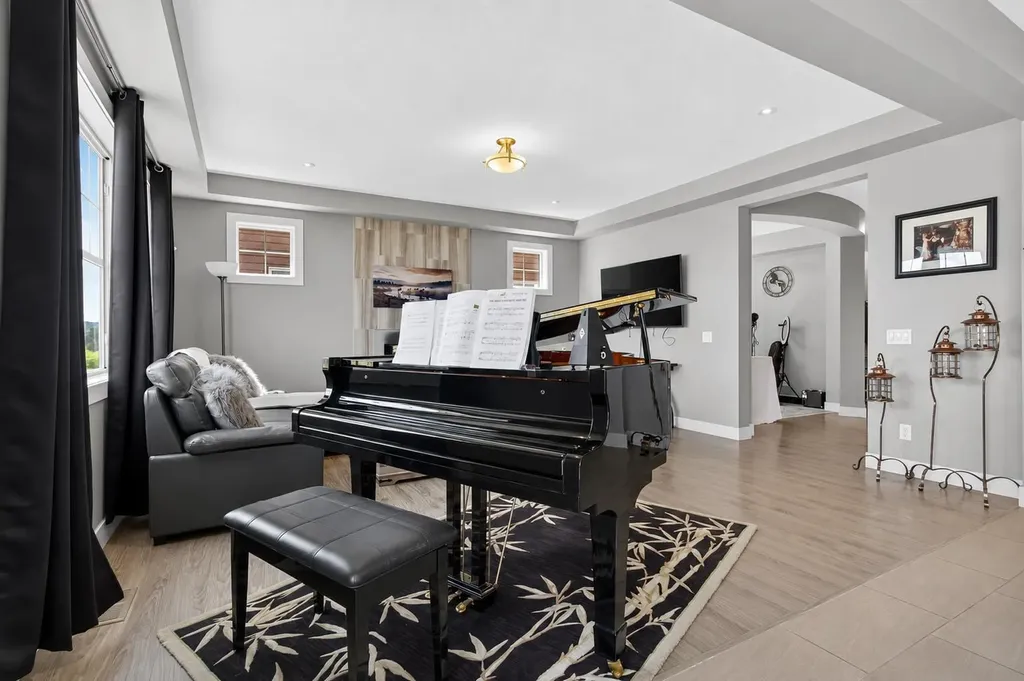 129 Windford Park SW Airdrie AB T4B 4E6
