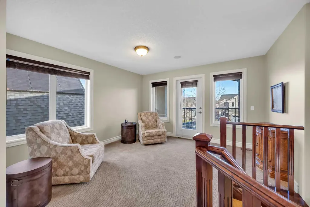 106 Cranleigh Terrace SE Calgary AB T3M 0G5
