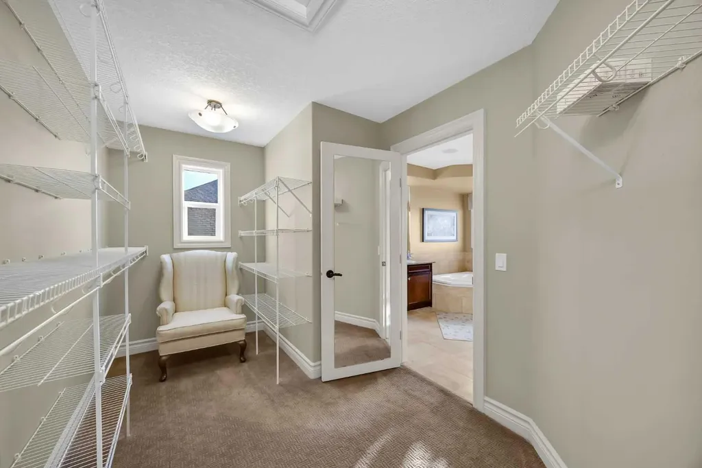 106 Cranleigh Terrace SE Calgary AB T3M 0G5