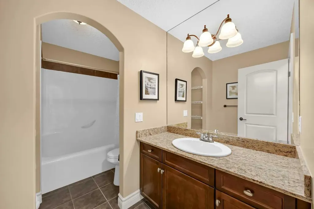 106 Cranleigh Terrace SE Calgary AB T3M 0G5