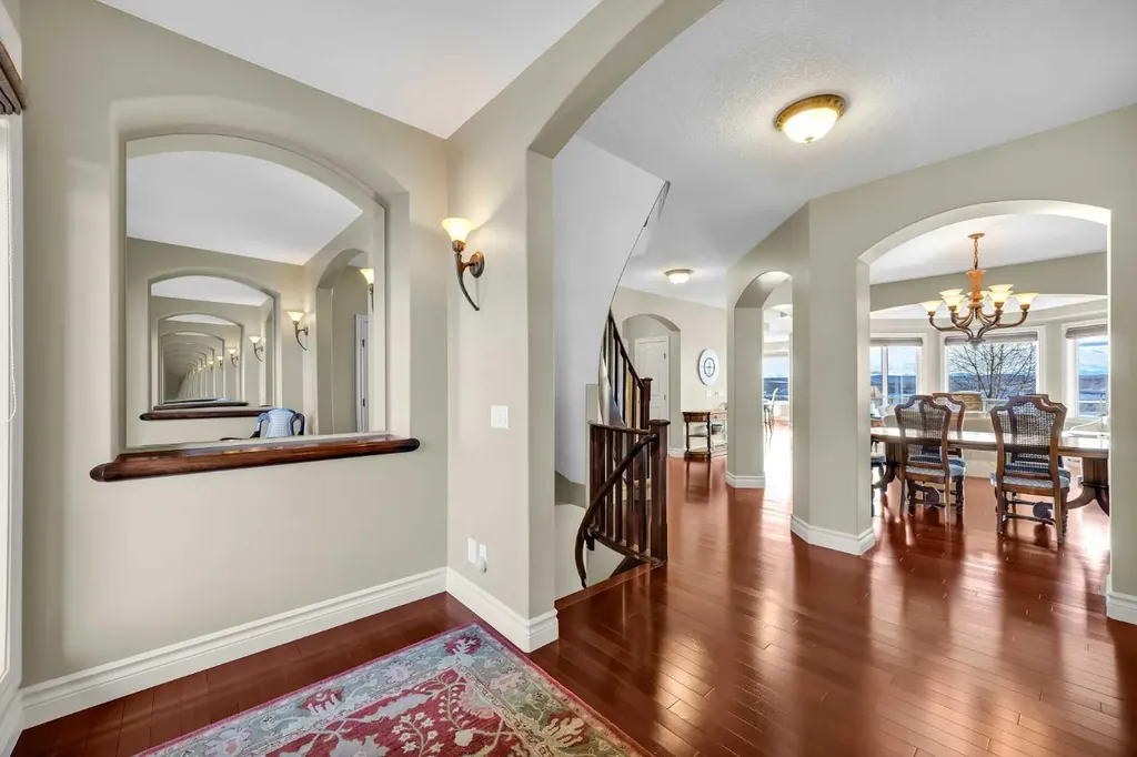 106 Cranleigh Terrace SE Calgary AB T3M 0G5