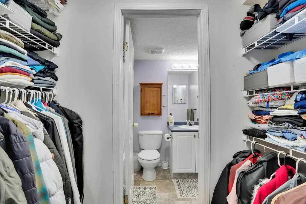 2600 66 Street NE Calgary AB T1Y7L1