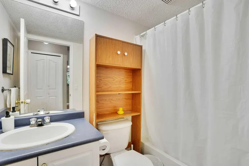 2600 66 Street NE Calgary AB T1Y7L1