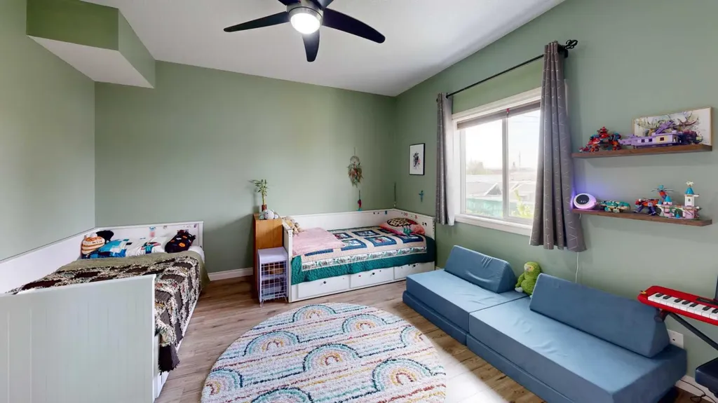 110 12 Avenue NE Calgary AB T2E 0Z9