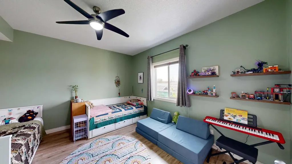 110 12 Avenue NE Calgary AB T2E 0Z9
