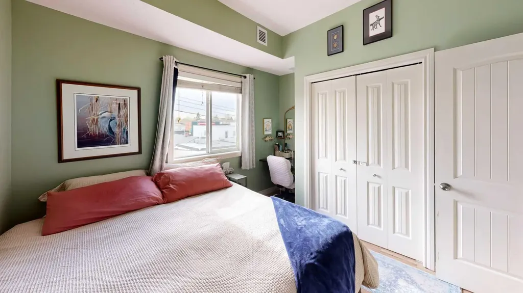 110 12 Avenue NE Calgary AB T2E 0Z9