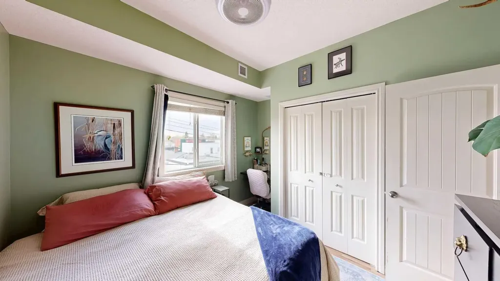 110 12 Avenue NE Calgary AB T2E 0Z9