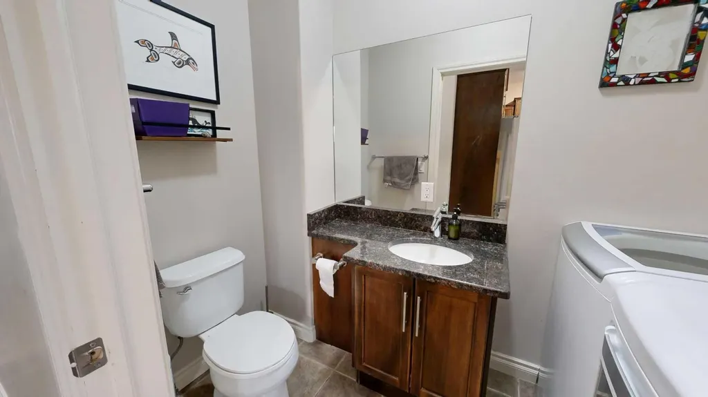 110 12 Avenue NE Calgary AB T2E 0Z9