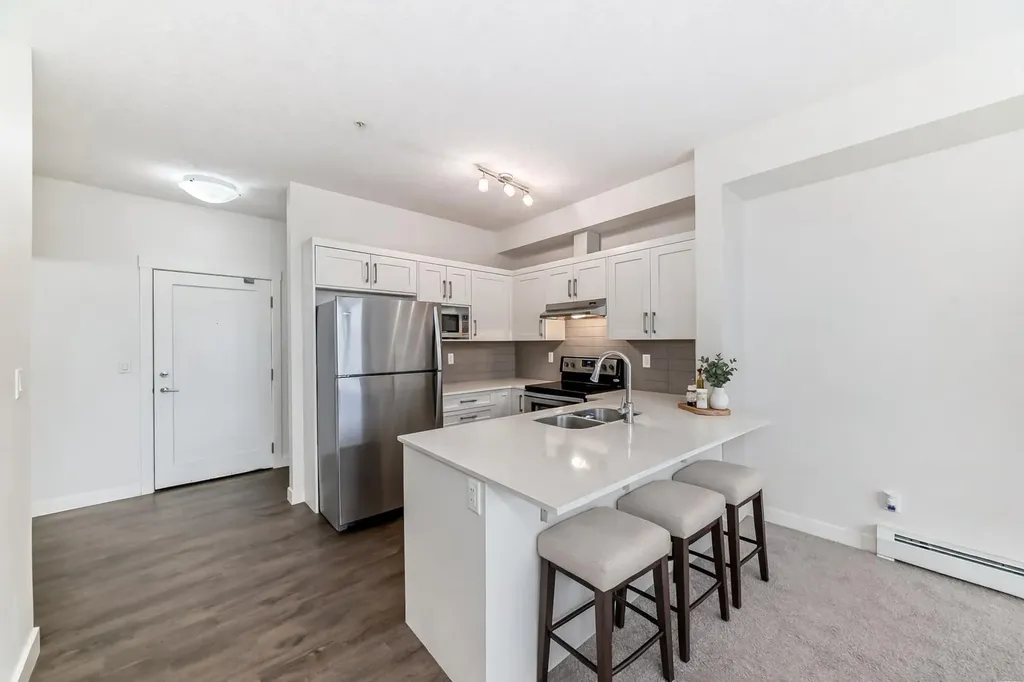 10 Walgrove Walk SE Calgary AB T2X4E3