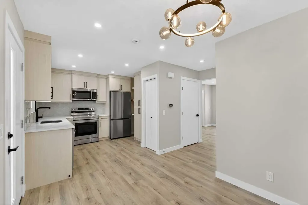 5625 Templehill Road NE Calgary AB T1Y 4C1