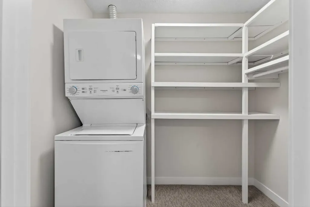 5625 Templehill Road NE Calgary AB T1Y 4C1