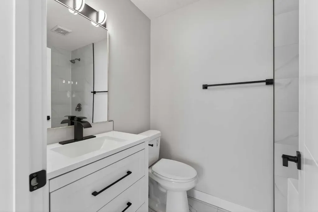 5625 Templehill Road NE Calgary AB T1Y 4C1