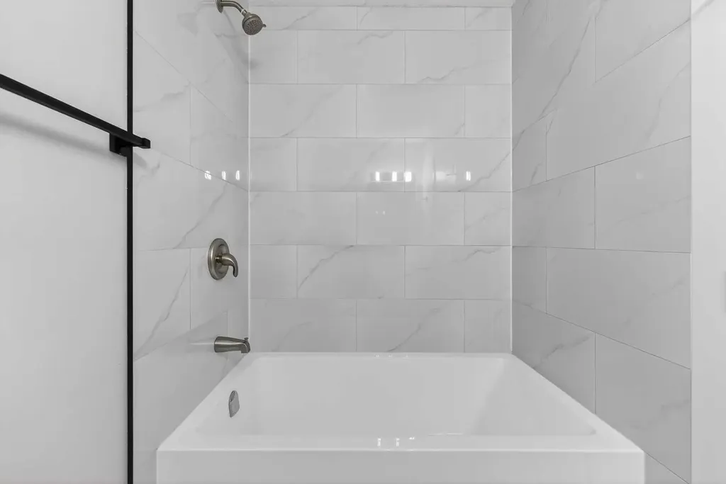 5625 Templehill Road NE Calgary AB T1Y 4C1