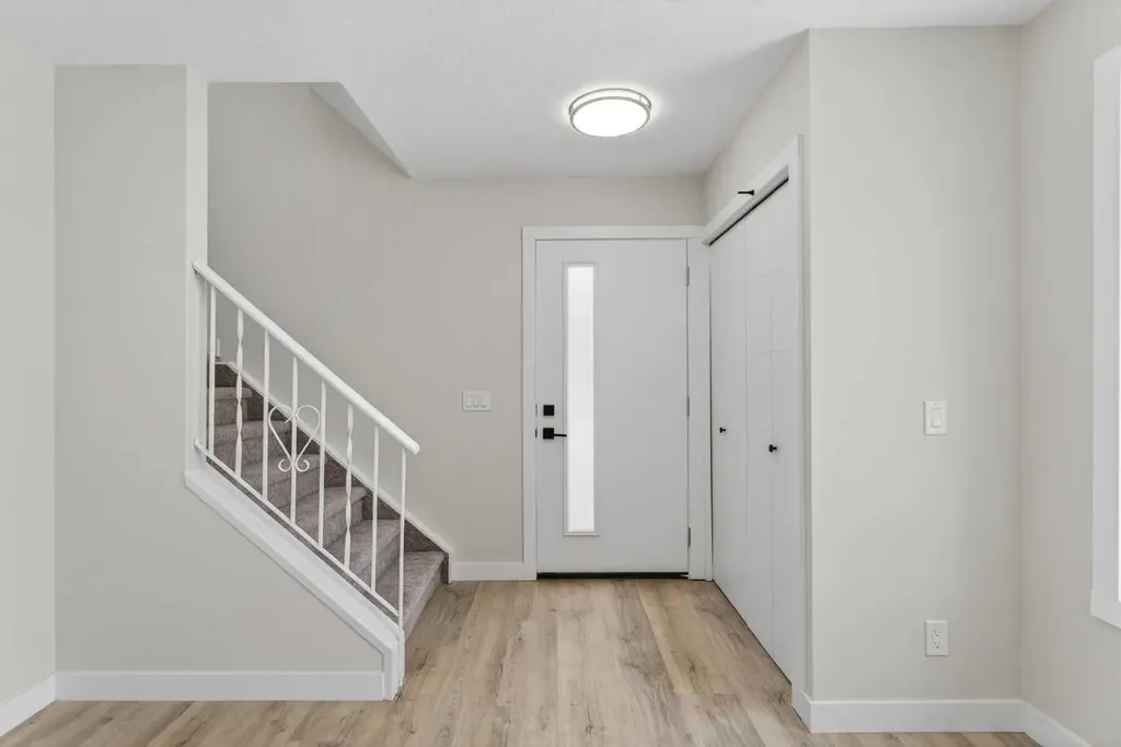 5625 Templehill Road NE Calgary AB T1Y 4C1