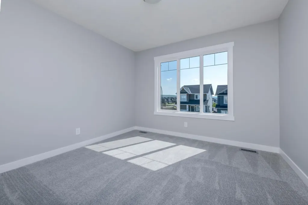 24 Willow Street Cochrane AB T4C 2V3