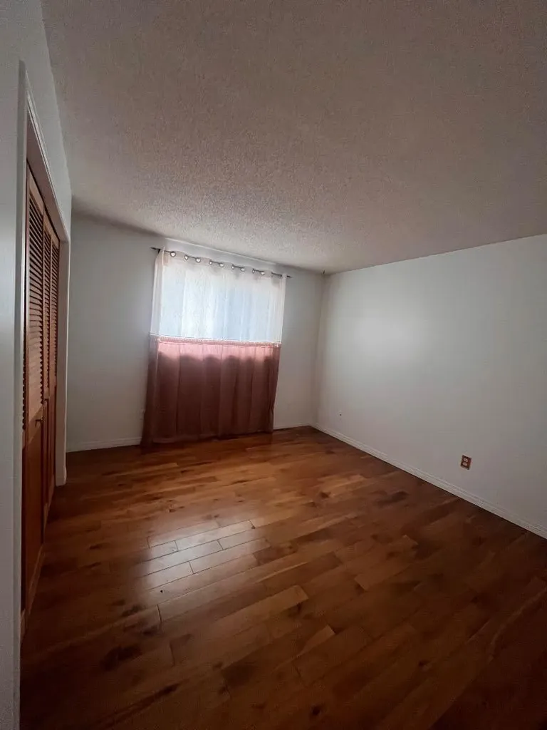 126 Glenhill Drive Cochrane AB t0l0w3